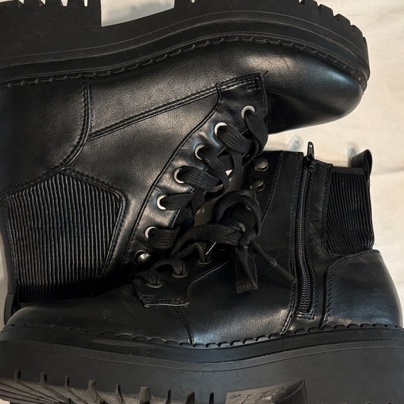 Indigo Black Women's Combat Boots - Picture 3 of 8